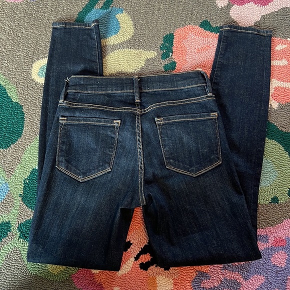 FRAME Le Skinny de Jeanne in Queens Way - Picture 6 of 7